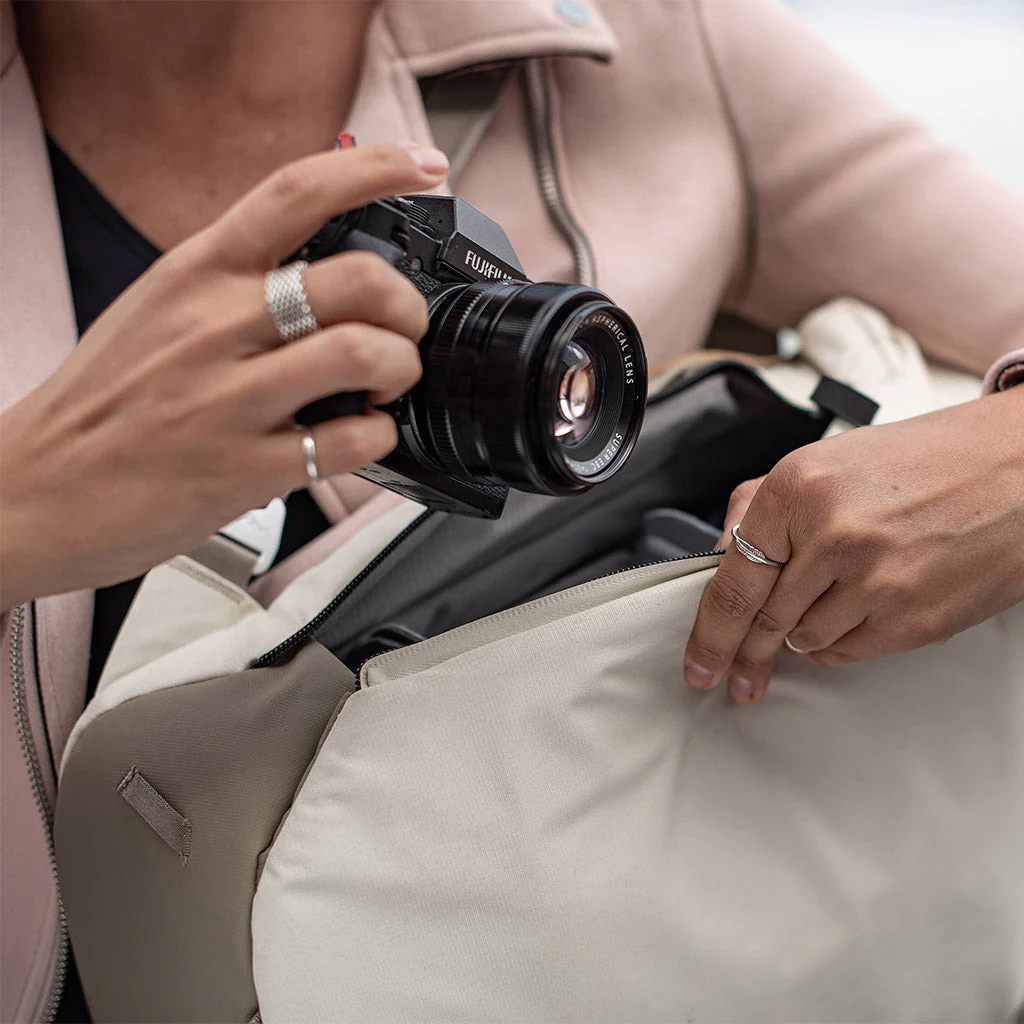 Everyday Totepack | 20L | Bone (PFAS) - Image 8