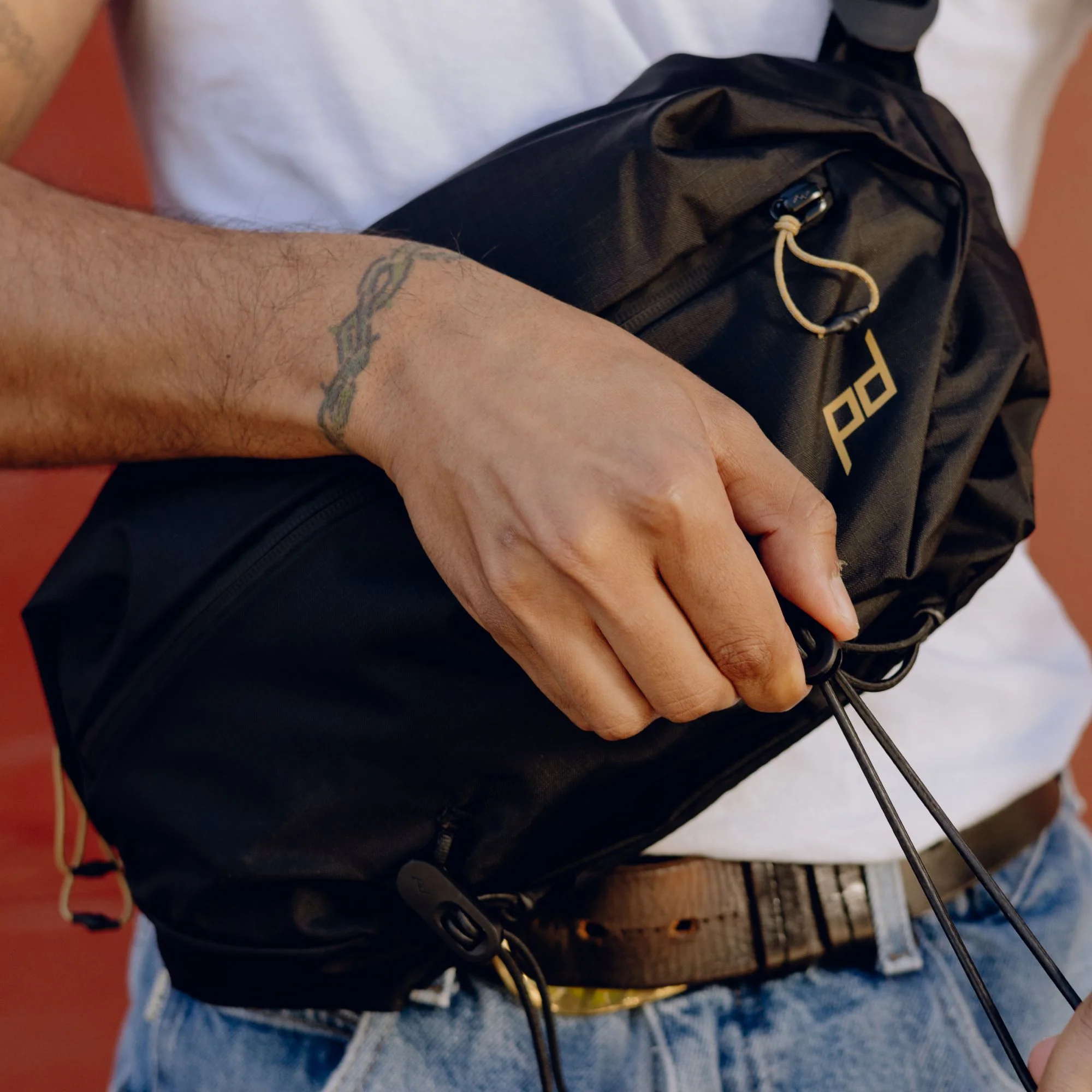 Outdoor Sling | 7L | Black - Image 10