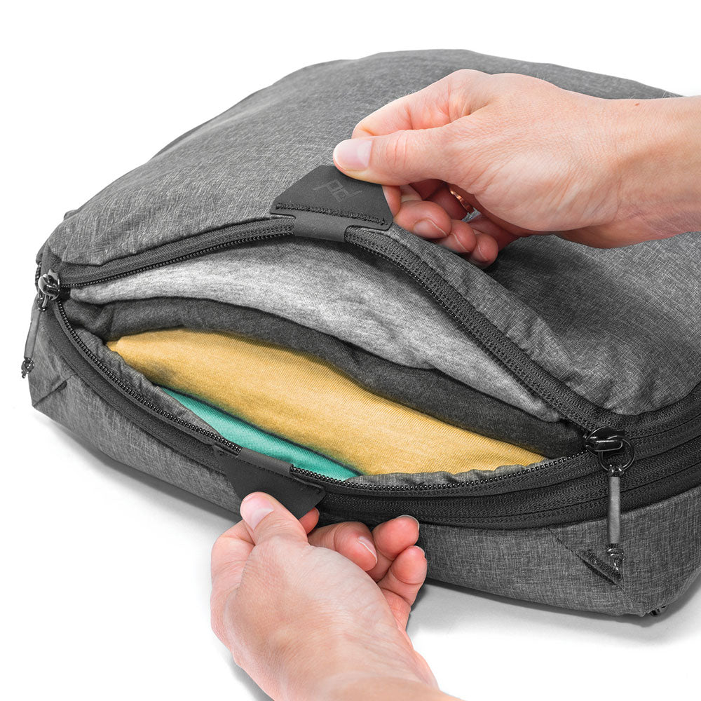 Packing Cube | Medium | Charcoal - Image 3